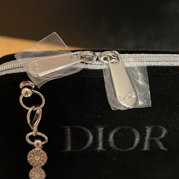 Dior Black Pouch with Double Zipper - Picture 4 of 9
